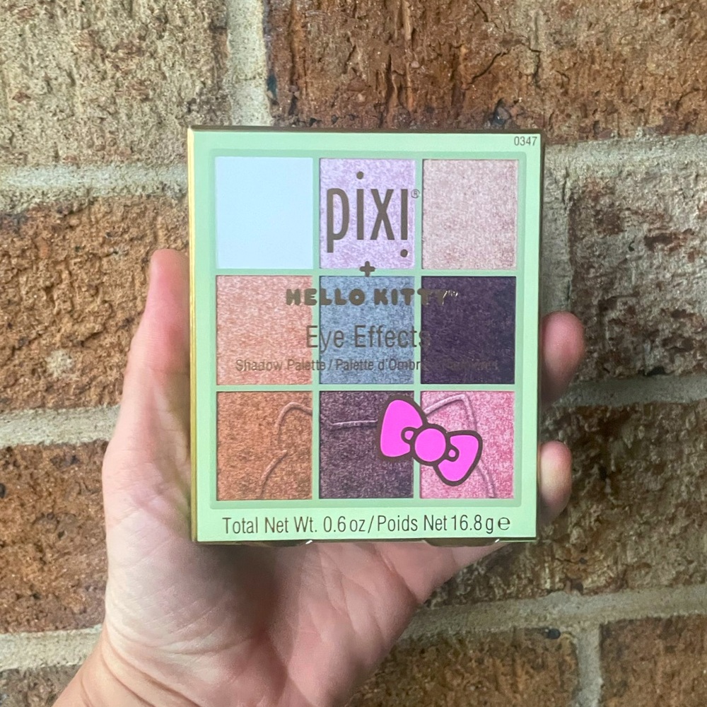 Hello Kitty Pixi Harmony Hues eye effects